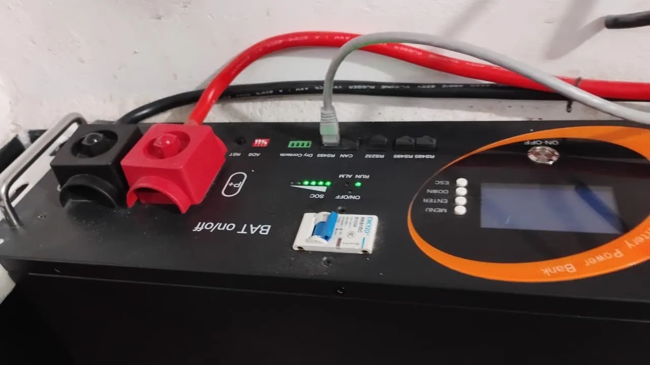 Battery Power Bank SOC 94%